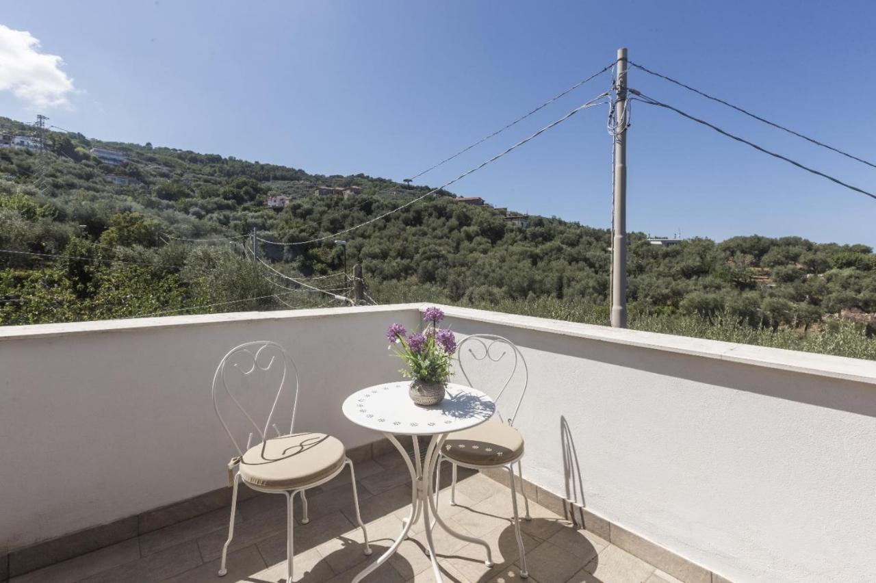 Villa La Terrazza Sul Golfo Sorrent Exterior foto